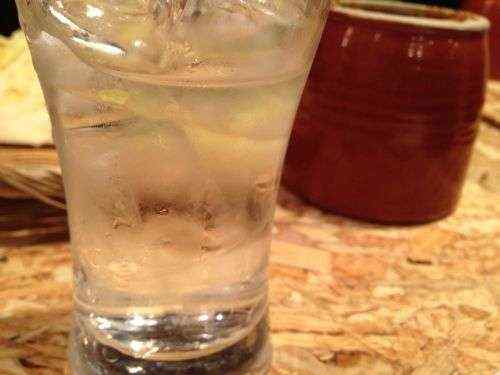 「塚田農場 渋谷京王西口店」で黒霧島水割りを呑む！