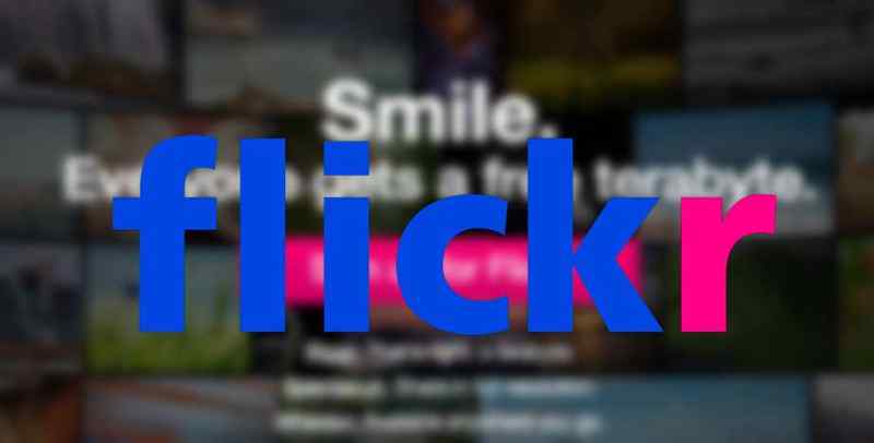 何故かダウンロード出来ないユーザ待望の「iPhone版Flickr(v2.0)」をダウンロードする方法があるぞ!