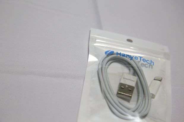 150円のLightning（ライトニング）ケーブル！もちろんiPhone5s対応！安い！