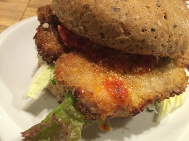 琉球まーさん豚のカツレツバーガー